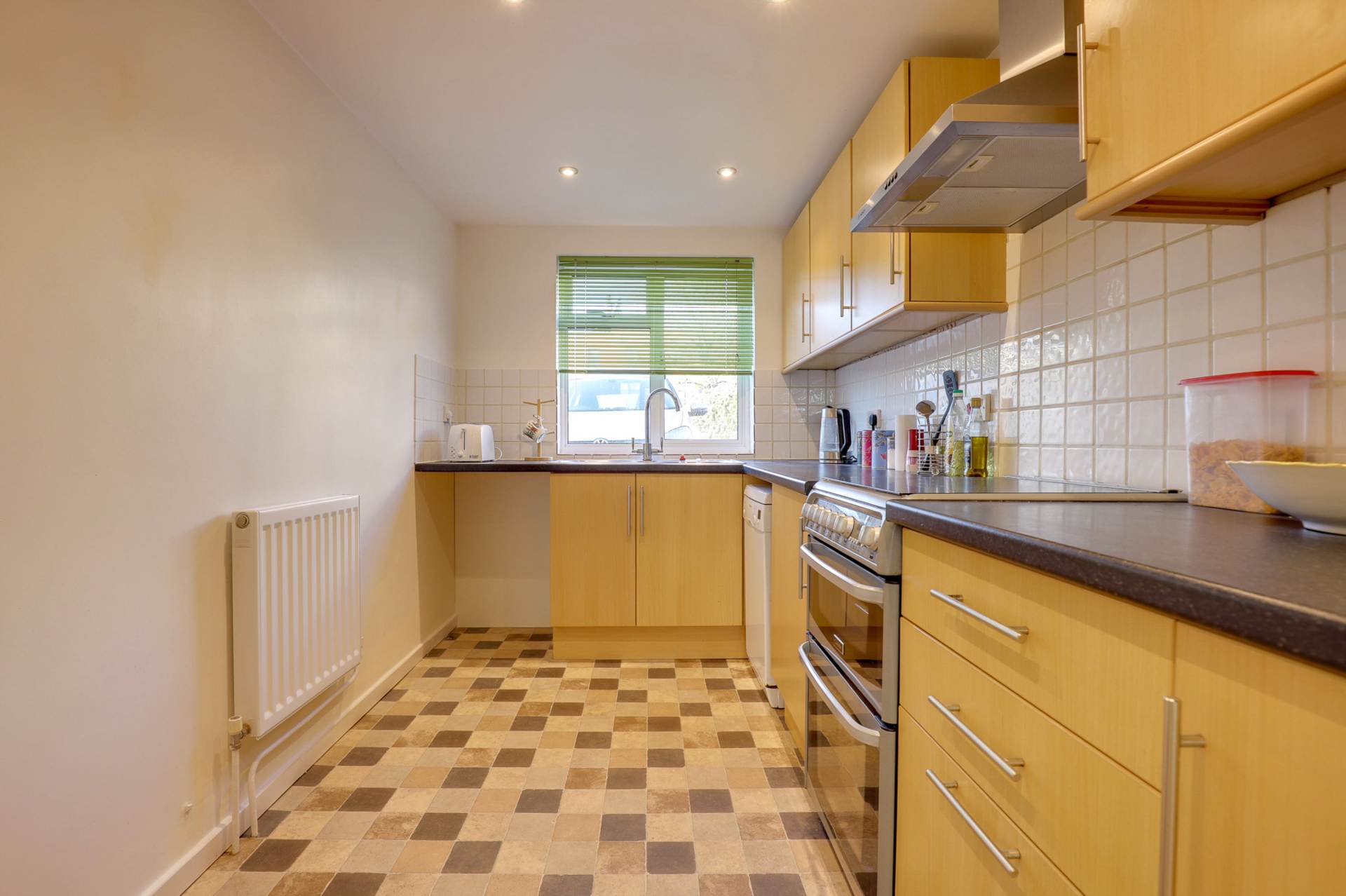 Field View, Caversham, Image 9