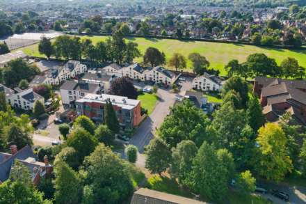 Field View, Caversham, Image 24