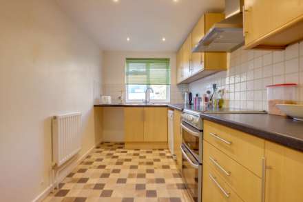 Field View, Caversham, Image 9