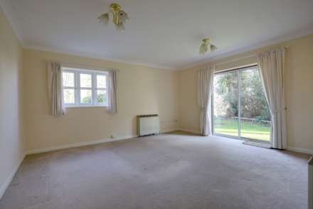 Beech Court, Balmore Park, Reading, Image 2