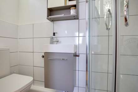 Star Road, Caversham, Image 14