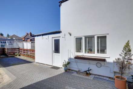 Star Road, Caversham, Image 22