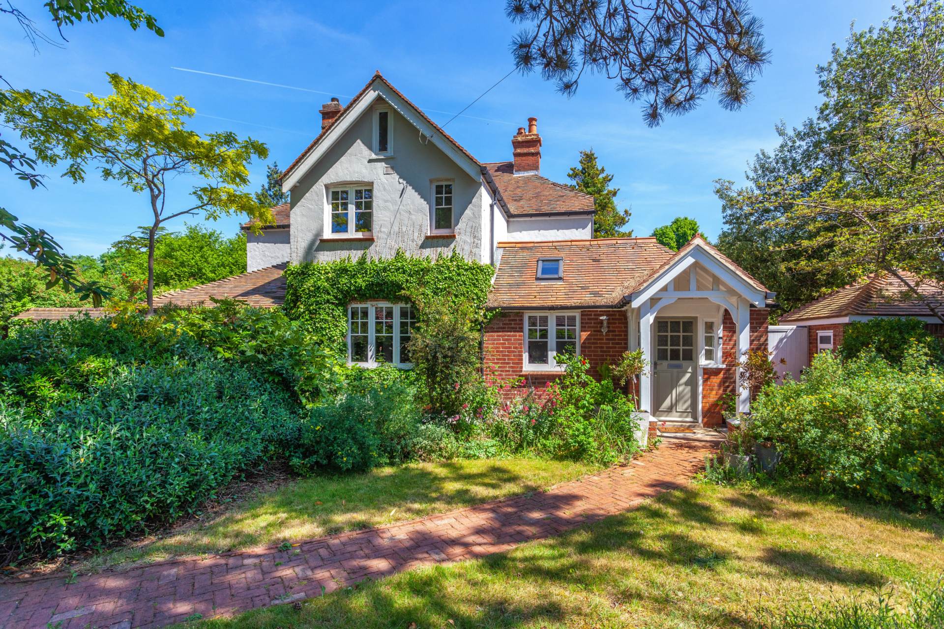 St Barnabas Road, Emmer Green, Image 71
