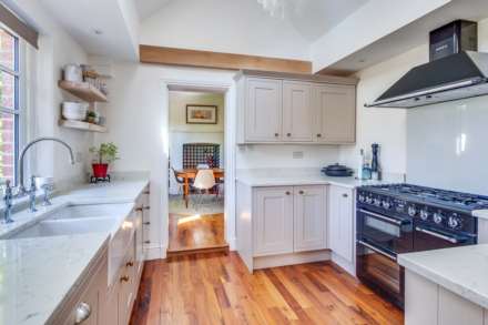 St Barnabas Road, Emmer Green, Image 13