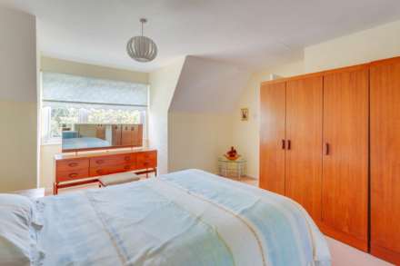 St David's Close, Caversham Heights, Reading, Image 15