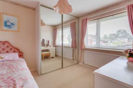 St David's Close, Caversham Heights, Reading, Image 16
