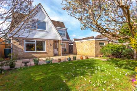 St David's Close, Caversham Heights, Reading, Image 4