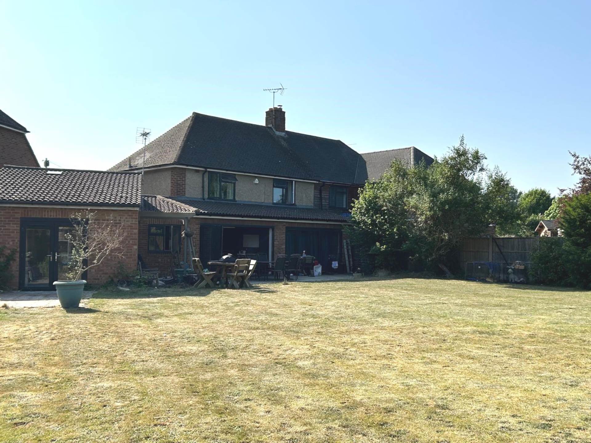 Stuart Close, Emmer Green, Reading, Image 11