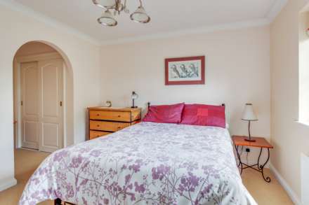 Tamesis Place, Caversham, Image 17