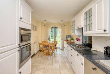 Shepherds Lane, Caversham Heights, Image 16