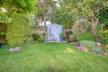 Shepherds Lane, Caversham Heights, Image 35