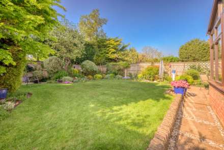 Shepherds Lane, Caversham Heights, Image 5