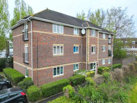 Abbotsmead, Caversham