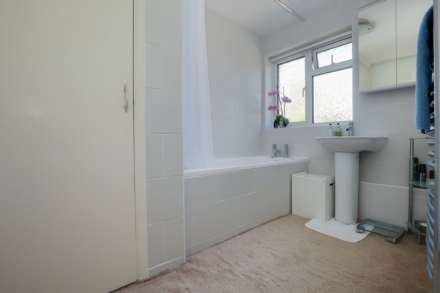 Pendennis Avenue, Reading, Image 14