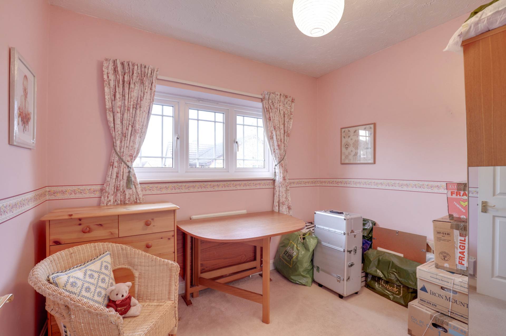 Hunters Chase, Reading, Image 18