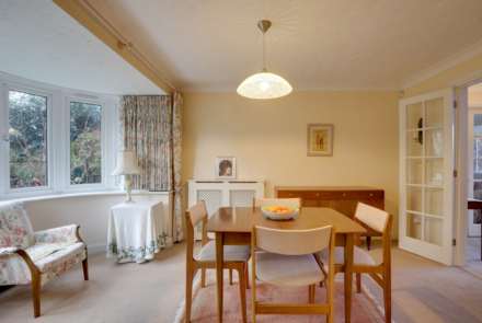 Hunters Chase, Reading, Image 12