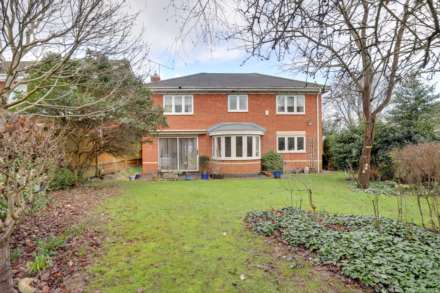 Hunters Chase, Reading, Image 2