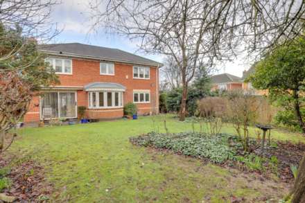 Hunters Chase, Reading, Image 23