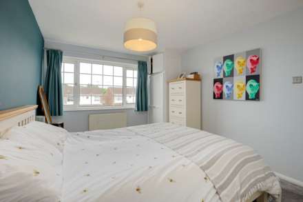 Hertford Close, Caversham Park Village, Image 17