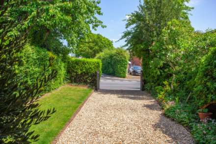 Kidmore Road, Caversham Heights, Reading, Image 41