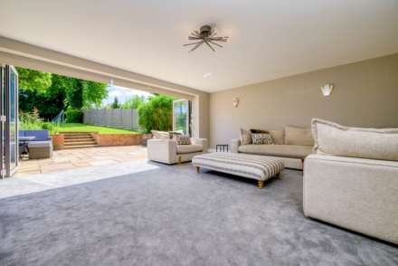 Kidmore Road, Caversham Heights, Image 19