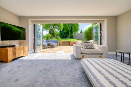 Kidmore Road, Caversham Heights, Image 20