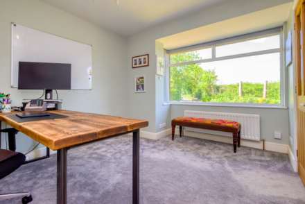 Kidmore Road, Caversham Heights, Image 24
