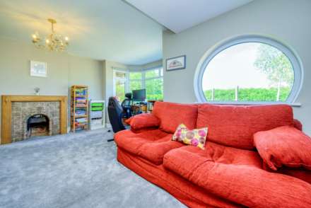 Kidmore Road, Caversham Heights, Image 26