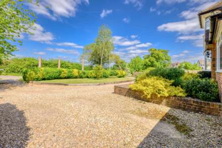 Kidmore Road, Caversham Heights, Image 9