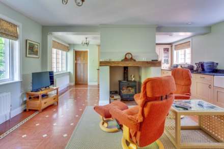 St Peters Avenue, Caversham Heights, Image 12
