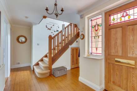 St Peters Avenue, Caversham Heights, Image 21