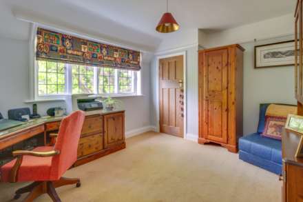 St Peters Avenue, Caversham Heights, Image 25