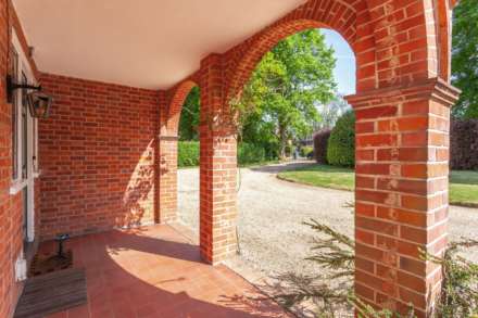 St Peters Avenue, Caversham Heights, Image 31