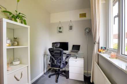Pembroke Place, Caversham, Image 16