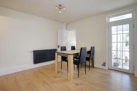 Queens Road, Caversham, Image 5