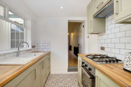 Queens Road, Caversham, Image 9