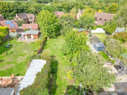 Highdown Avenue, Emmer Green, Image 24
