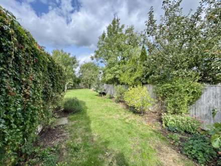Highdown Avenue, Emmer Green, Image 27