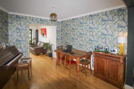 Highdown Avenue, Emmer Green, Image 6