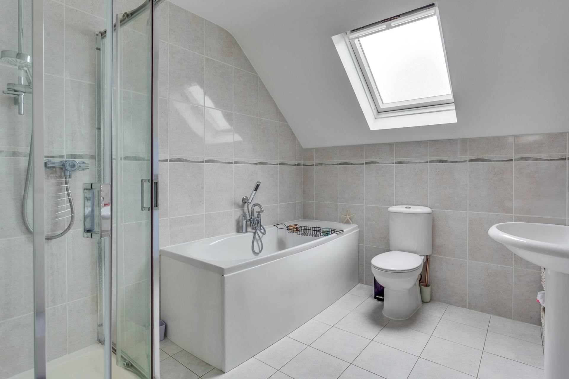 Chalkhouse Green Road, Kidmore End, South Oxfordshire, Image 20