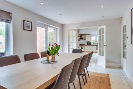 Chalkhouse Green Road, Kidmore End, South Oxfordshire, Image 14