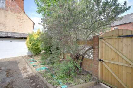Cardiff Road, Reading, Image 21