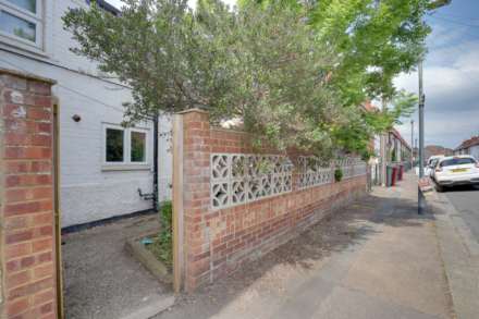 Cardiff Road, Reading, Image 22