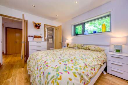 Ashcroft Close, Caversham Heights, Reading, Image 19