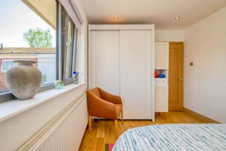 Ashcroft Close, Caversham Heights, Reading, Image 22