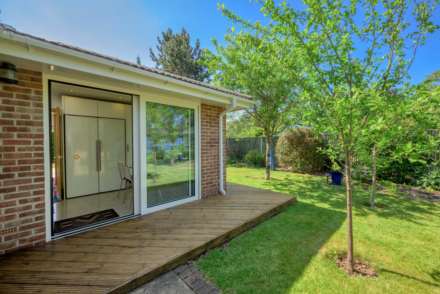 Ashcroft Close, Caversham Heights, Reading, Image 29