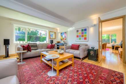 Ashcroft Close, Caversham Heights, Reading, Image 7