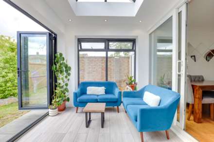 Douglas Road, Reading, Image 21