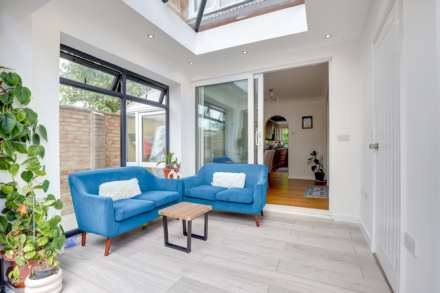Douglas Road, Reading, Image 5