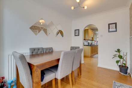 Douglas Road, Reading, Image 7